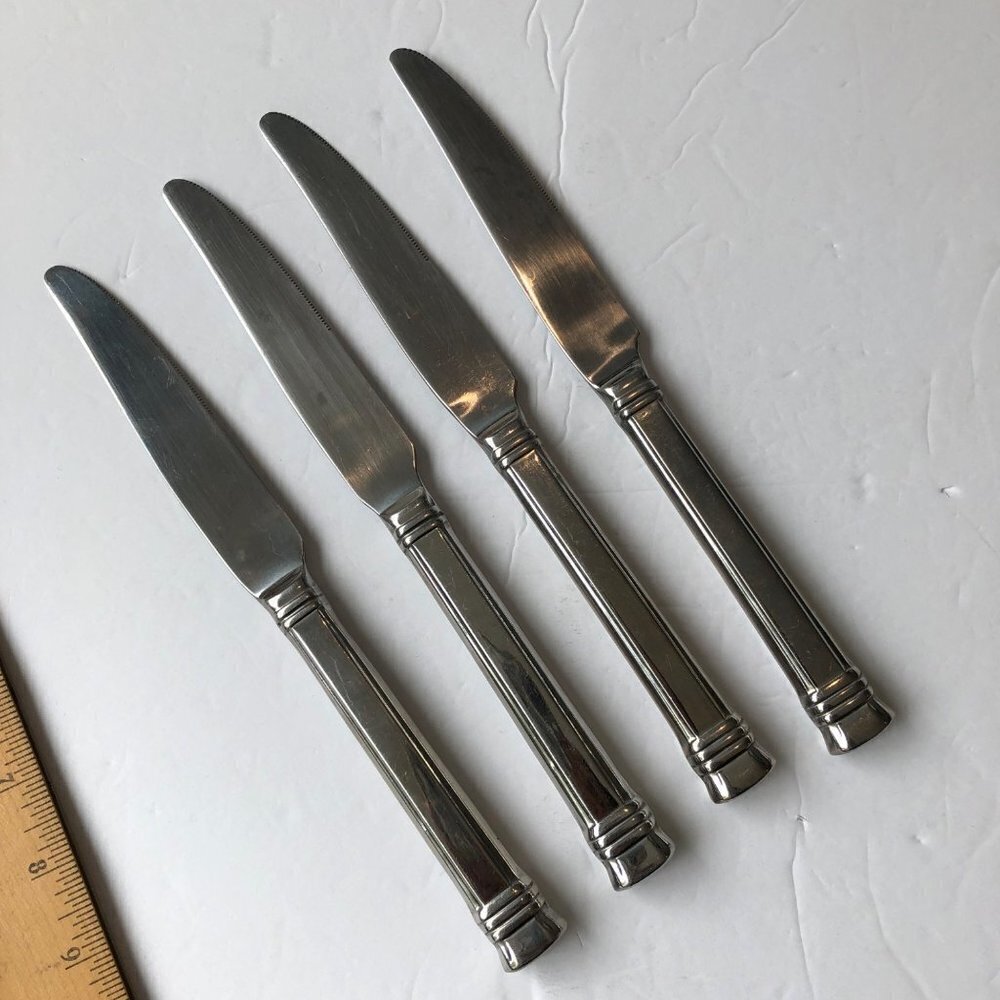 Wallace Dinner‎ Knives Zennith Set of 4 18/10 Stainless Steel